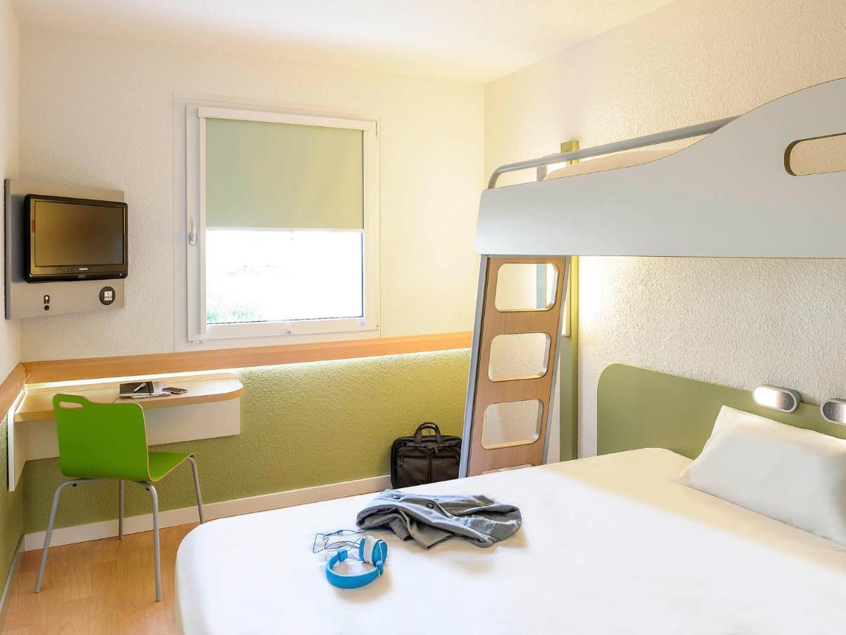 Ibis Budget Birmingham Airport Terminal Building - Nec