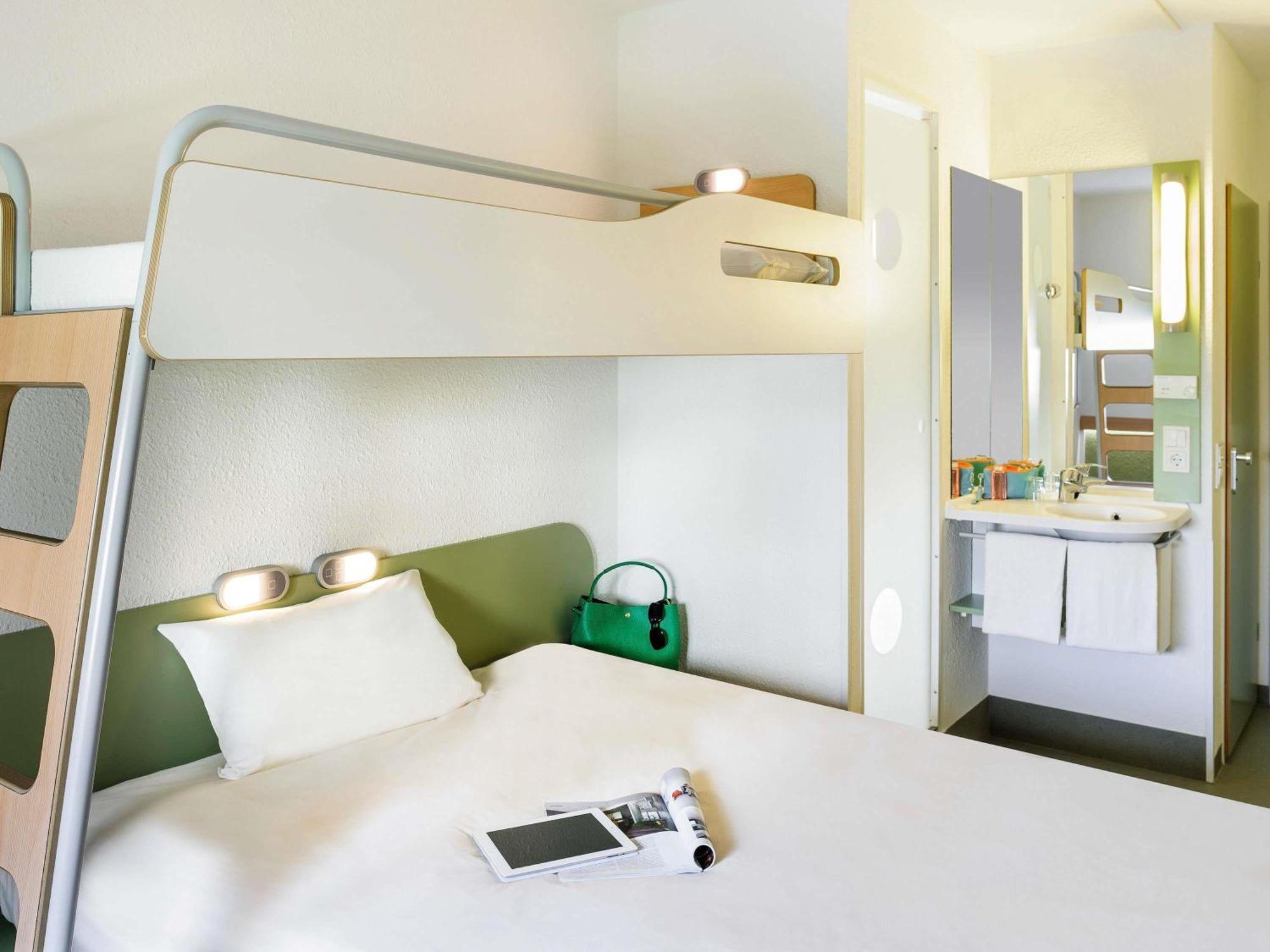 Ibis Budget Birmingham Airport Terminal Building - Nec Bickenhill