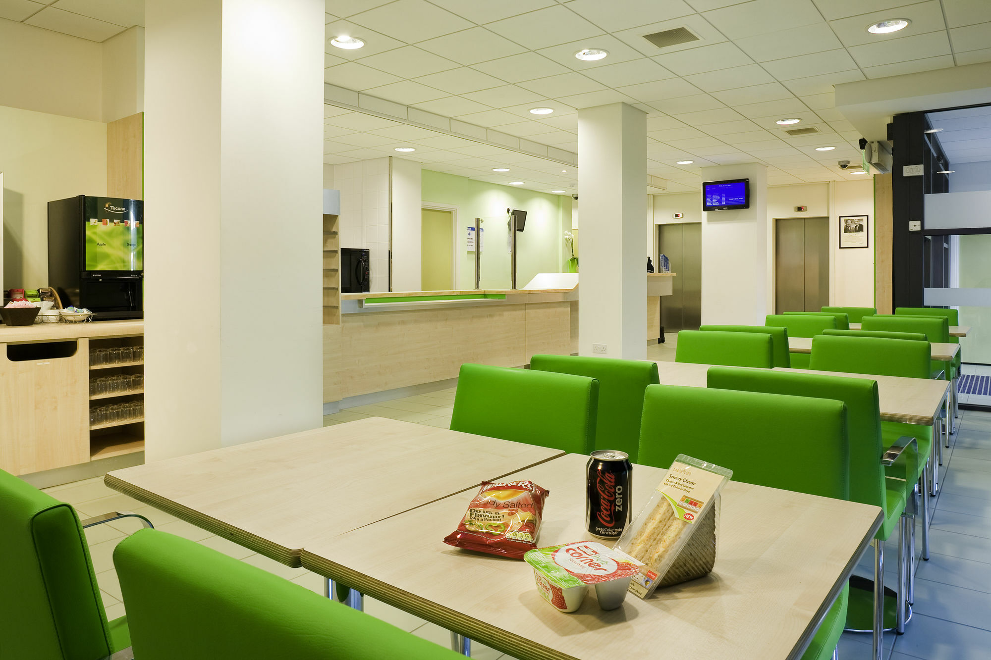 Hotel Ibis Budget Birmingham Airport Terminal Building - Nec 2*